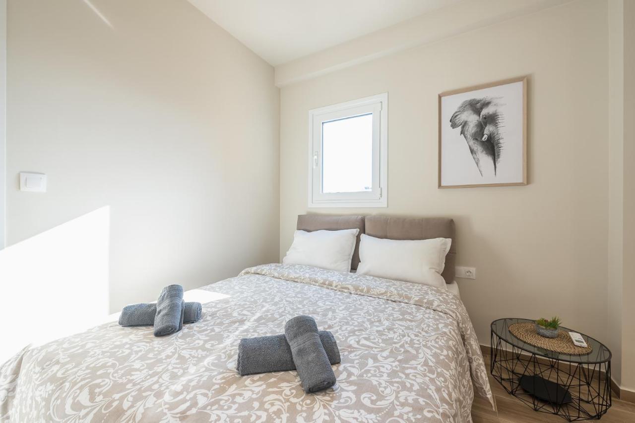 Attiki Metro Top Floor By Greece Apartment Atenas Exterior foto