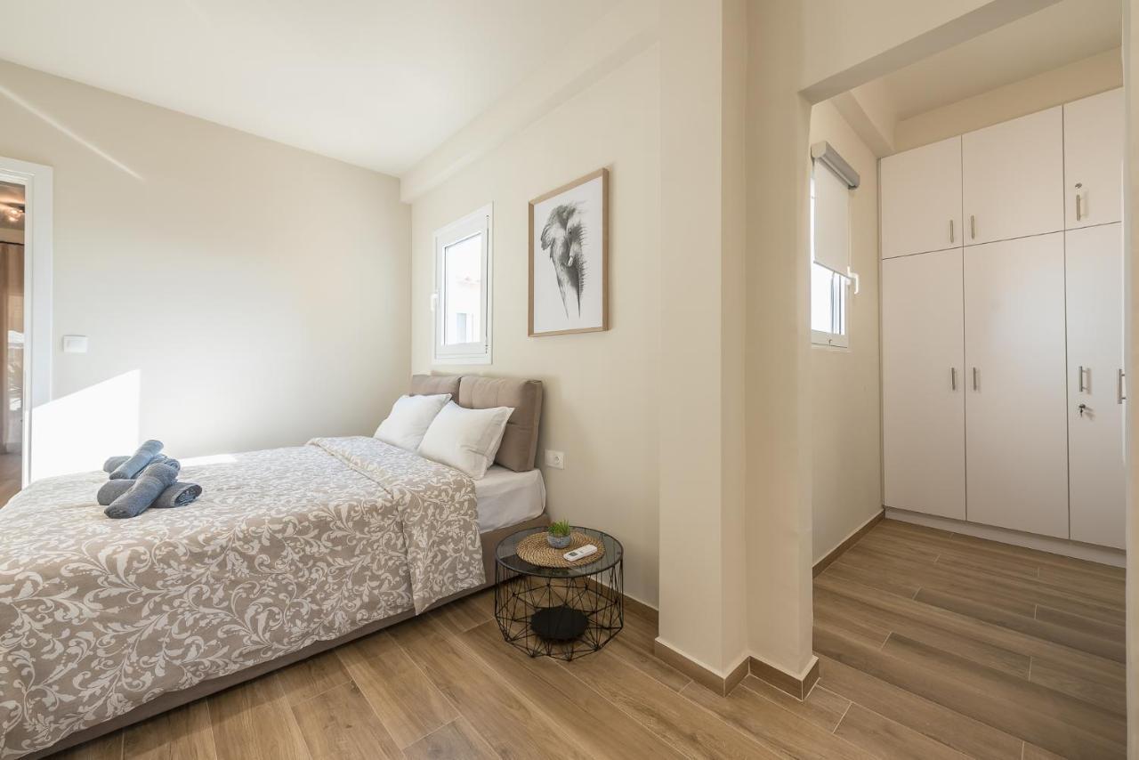 Attiki Metro Top Floor By Greece Apartment Atenas Exterior foto